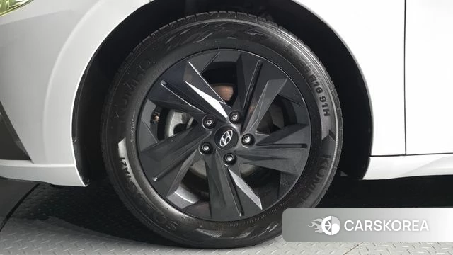 Hyundai Avante Hybrid (CN7) id 4585909 из Кореи 15