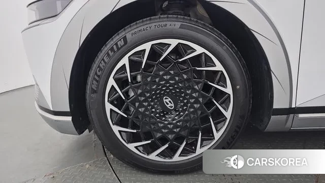 Hyundai Ionic 5 id 2979228 из Кореи 15