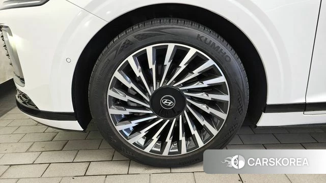 Hyundai Grandeur (GN7) id 4388176 из Кореи 31