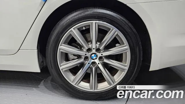 BMW 5 Series (G30) id 2663016 из Кореи 15