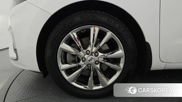 Kia The New Carnival id 4543551 из Кореи 15