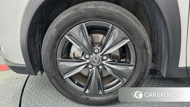 Lexus UX250h id 4849783 из Кореи 29