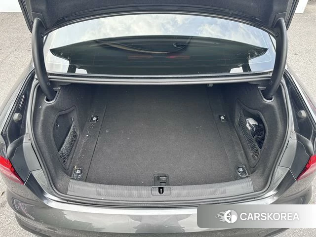 Audi A4L id 4221736 из Китая 22