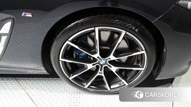 BMW 8 Series (G15) id 3111601 из Кореи 15