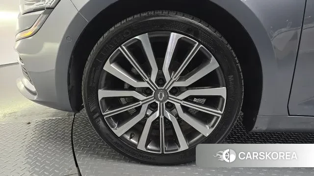 Renault Korea (Samsung) The New SM6 id 3462826 из Кореи 15