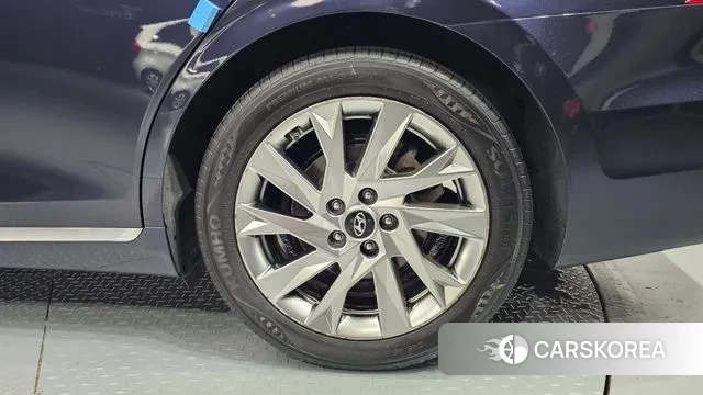 Hyundai The New Grandeur IG Hybrid id 3033796 из Кореи 15