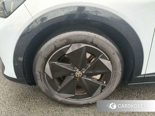 Volkswagen With the crowd 06 id 4333845 из Китая 15