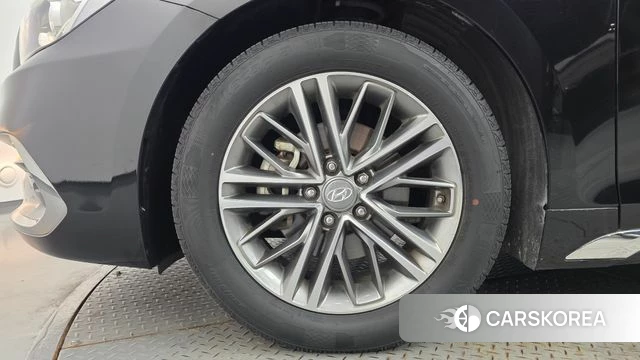 Hyundai Grandeur IG id 4435210 из Кореи 25
