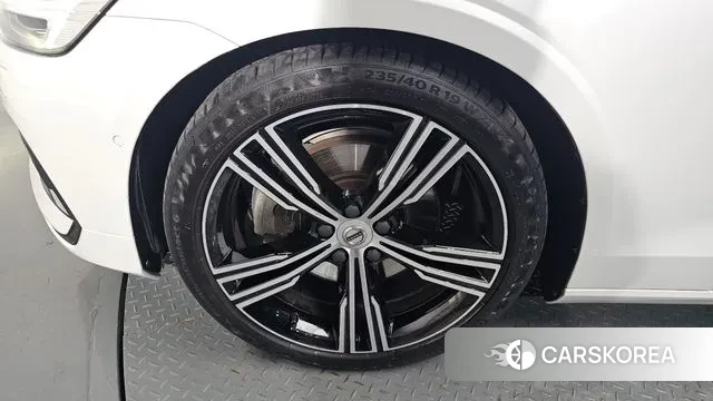 Volvo S60 3rd generation id 3027894 из Кореи 15