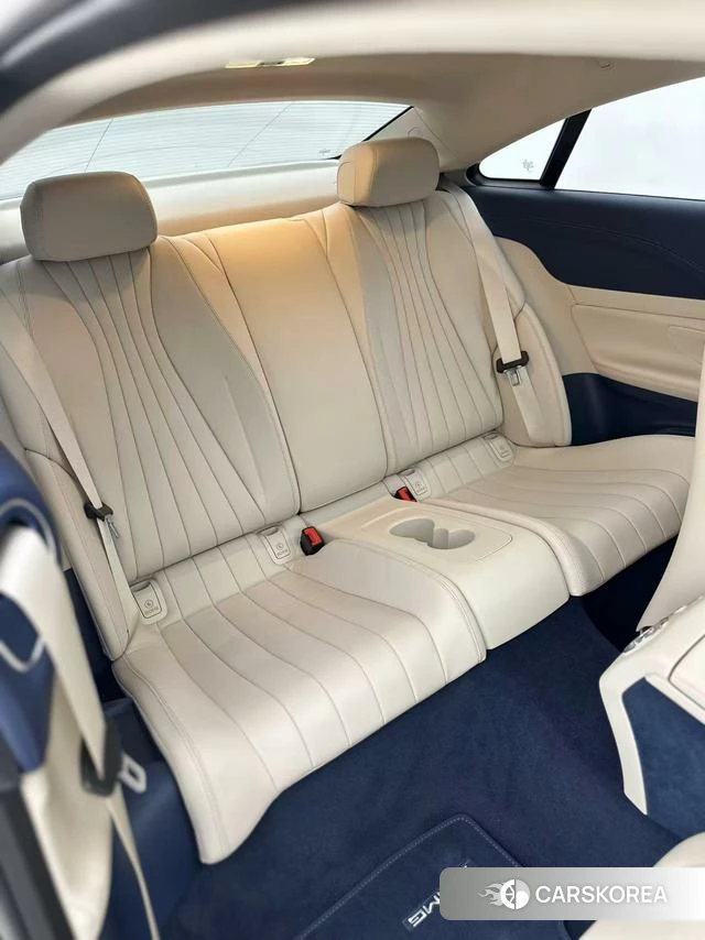 Mercedes-Benz E-class (imported) 2023 Зеленый из Китая, фото 5