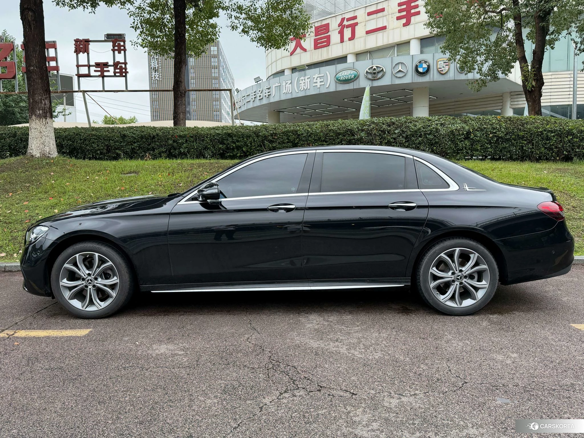 Mercedes-Benz E-class id 4487334 из Китая 9