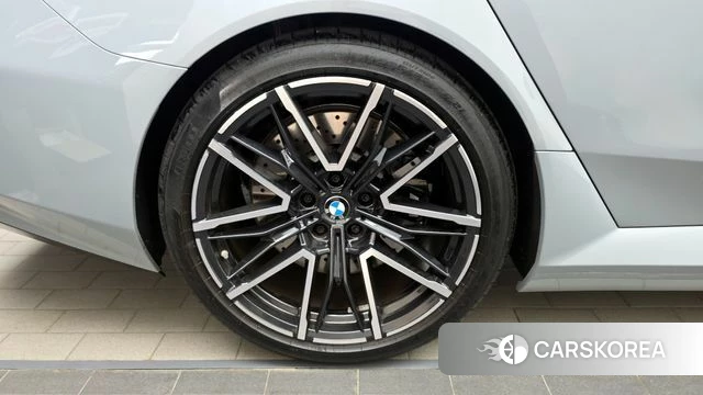 BMW M5 (G90) id 4314928 из Кореи 15
