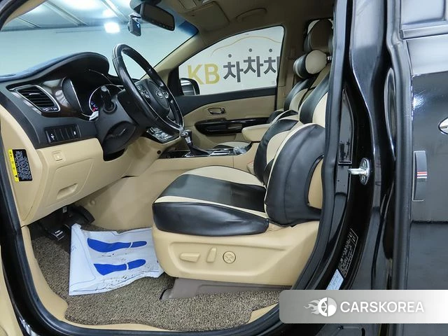 Kia The New Carnival id 3911925 из Кореи 15