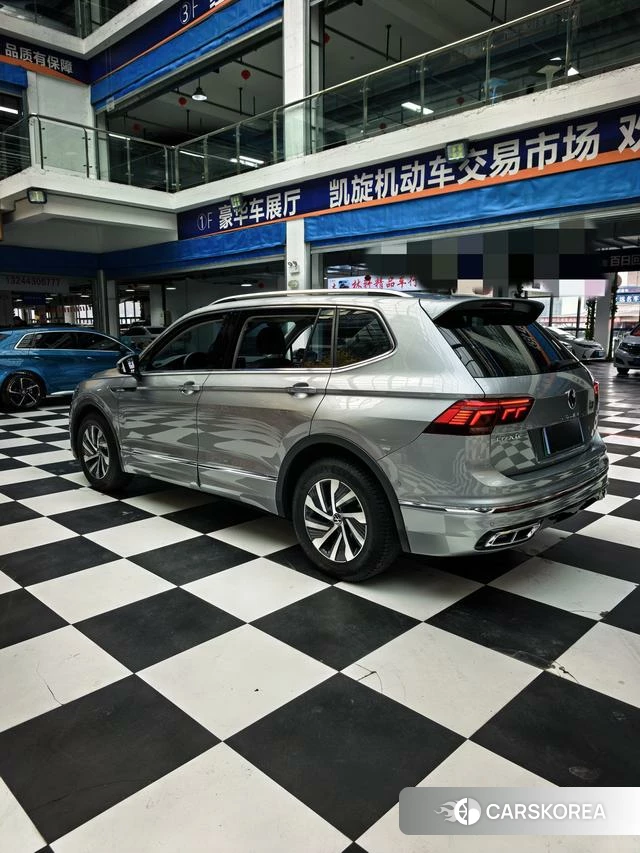 Volkswagen Tiguan L PHEV id 3890480 из Китая 15