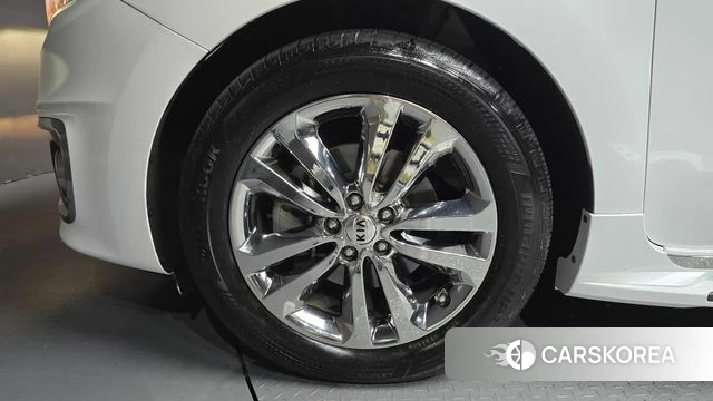 Kia All New Carnival id 4663000 из Кореи 25