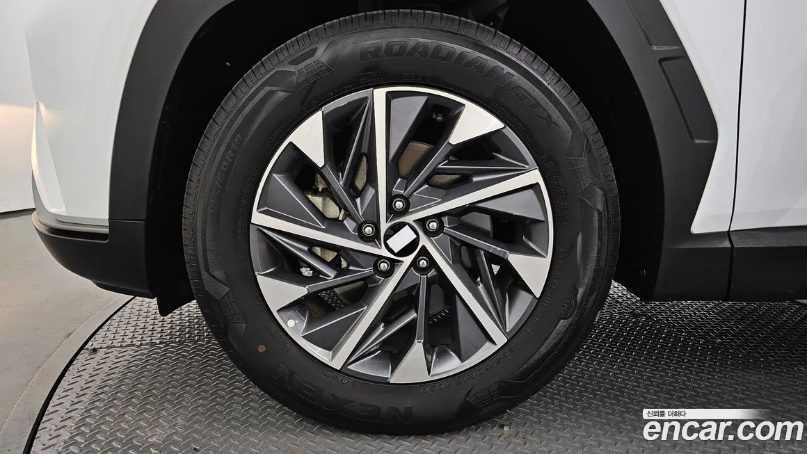 Hyundai Tucson (NX4) id 1879873 из Кореи 15