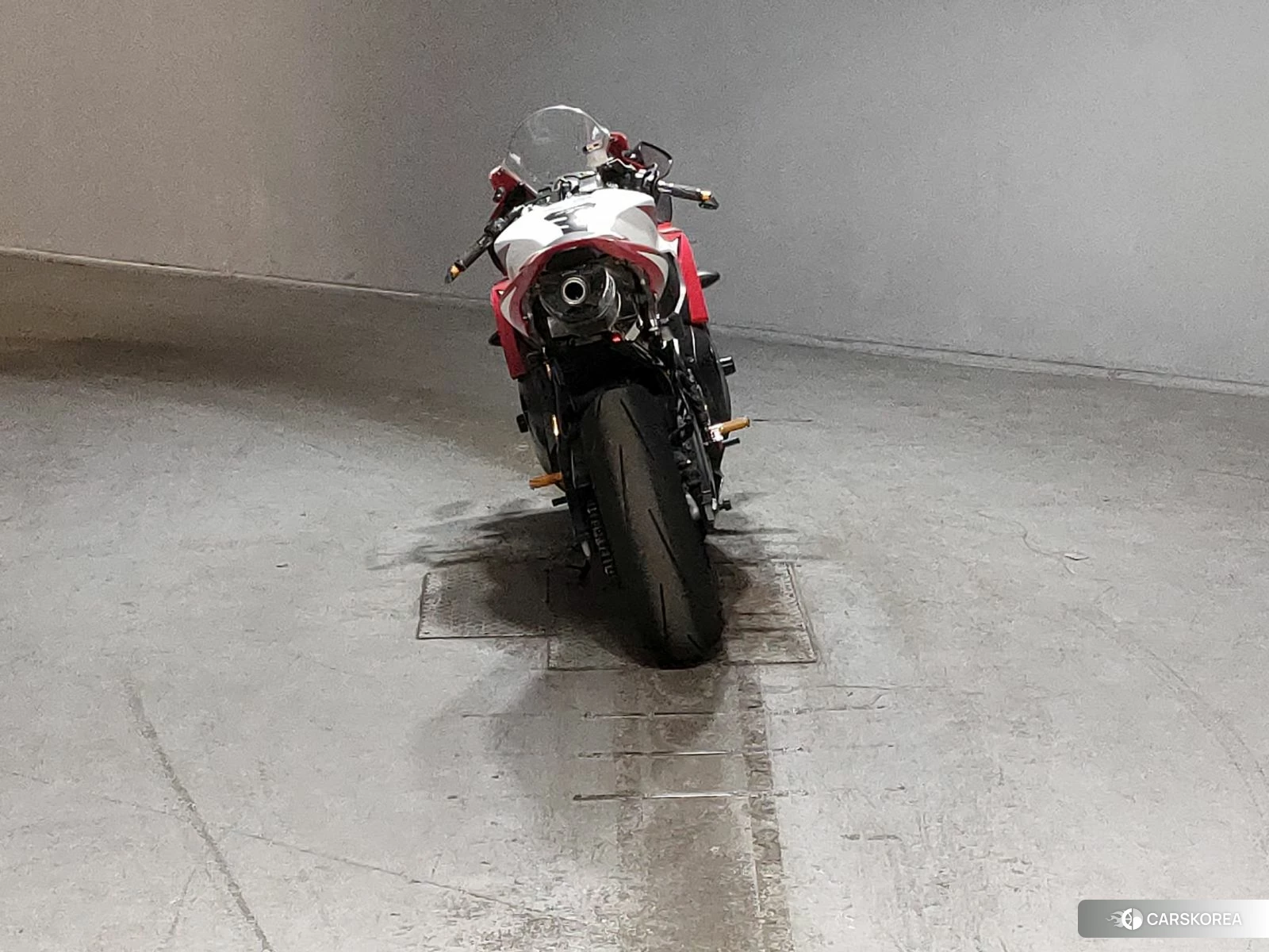 Проданный Honda CBR600RR id 4193768 из Японии, фото 4