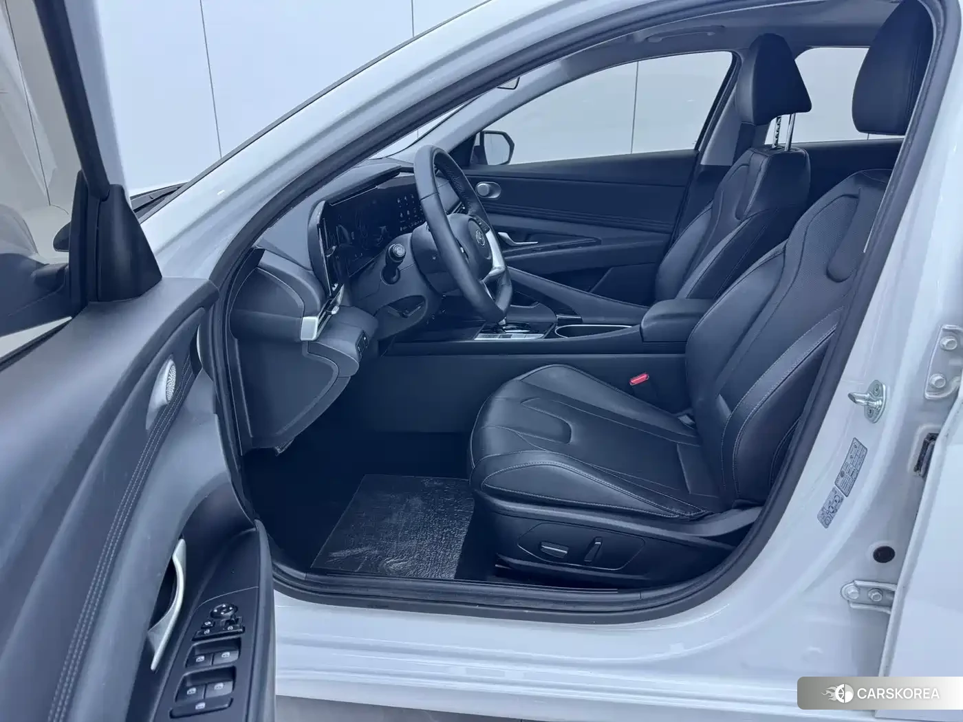 Hyundai Elantra id 4679709 из Китая 13