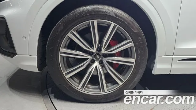 Audi Q8 (4M) id 2751158 из Кореи 15