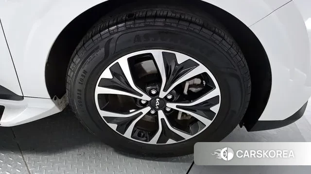 Kia Carnival 4th generation id 3702046 из Кореи 15