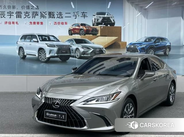 Lexus ES id 4353604 из Китая 7