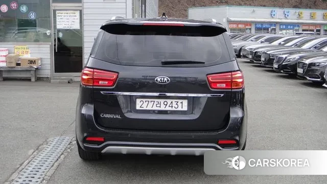 Kia The New Carnival id 3728244 из Кореи 14