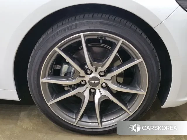 Genesis The New G70 id 2925098 из Кореи 15