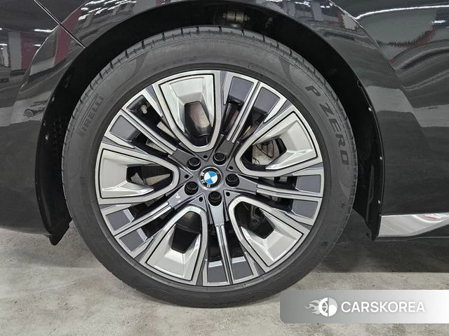 BMW 7 Series (G70) id 4428122 из Кореи 15