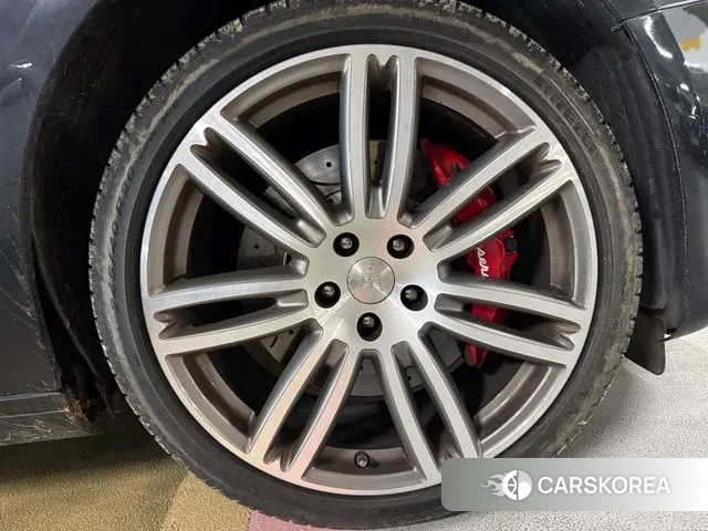 Maserati Ghibli id 3474789 из Кореи 15
