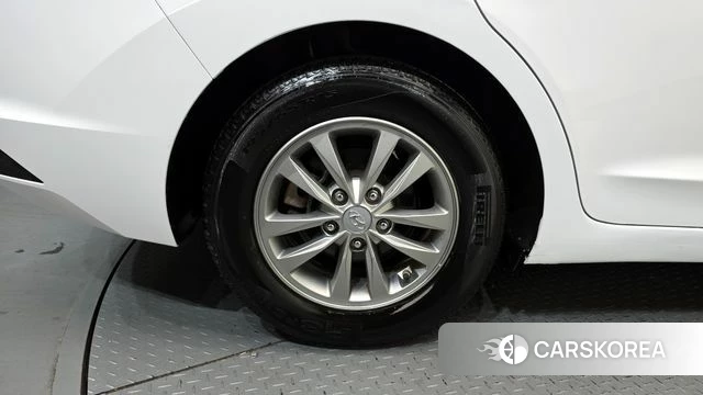 Hyundai The New Avante AD id 4356468 из Кореи 25
