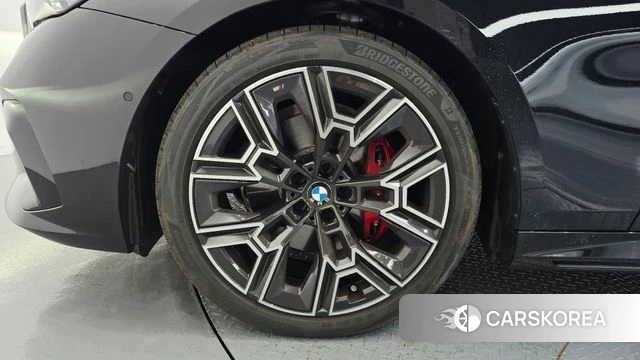 BMW 5 Series (G60) id 4527480 из Кореи 15