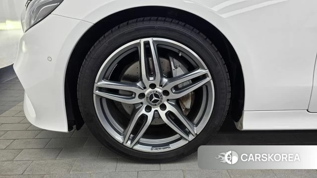 Mercedes-Benz E-Class W213 id 4318081 из Кореи 32