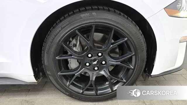 Ford Mustang id 3716354 из Кореи 15