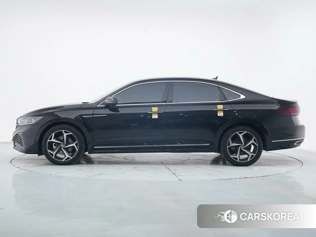 Volkswagen Passat id 4259495 из Китая 23