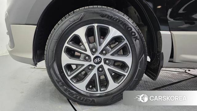 Hyundai The New Grand Starex id 4225156 из Кореи 15