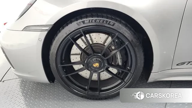 Porsche 911(992) id 3452894 из Кореи 15