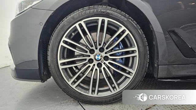 BMW 5 Series (G30) id 4746783 из Кореи 28