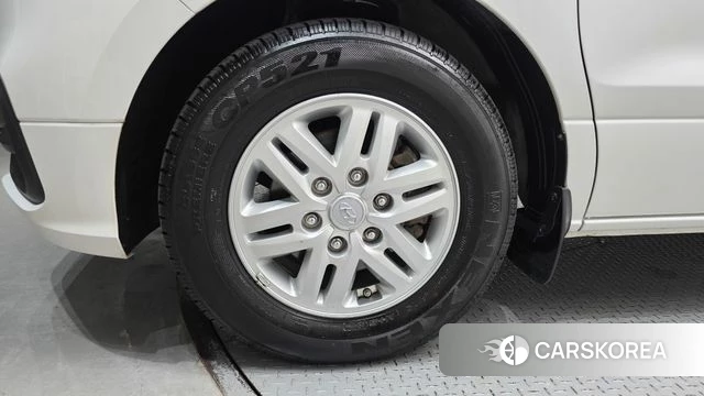 Hyundai The New Grand Starex id 4245977 из Кореи 26