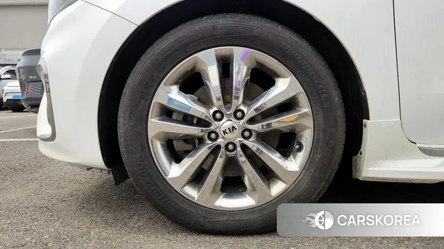 Kia The New Carnival id 3873807 из Кореи 15