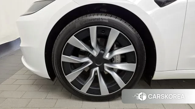 Tesla Model 3 id 3371957 из Кореи 15