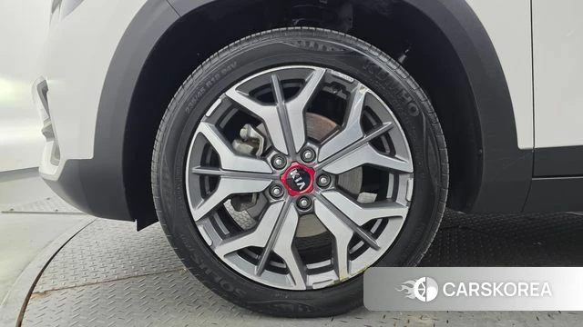 Kia Seltos id 4203035 из Кореи 25