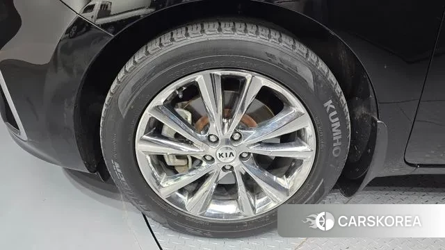 Kia The New Carnival id 3504995 из Кореи 15