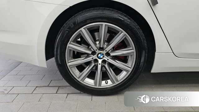BMW 5 Series (G30) id 4557811 из Кореи 15