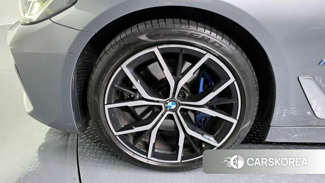 BMW 5 Series (G30) id 3877460 из Кореи 15