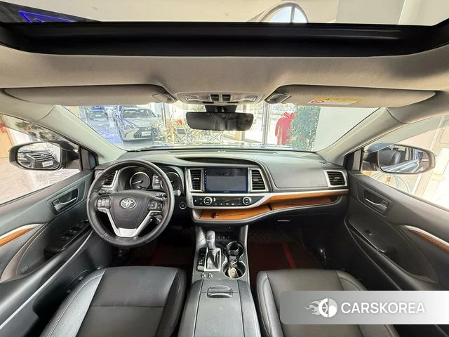 Toyota Highlander id 4275469 из Китая 16