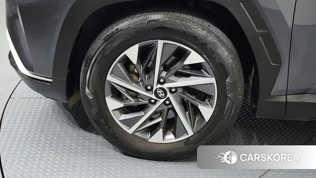 Hyundai Tucson (NX4) id 3771756 из Кореи 15