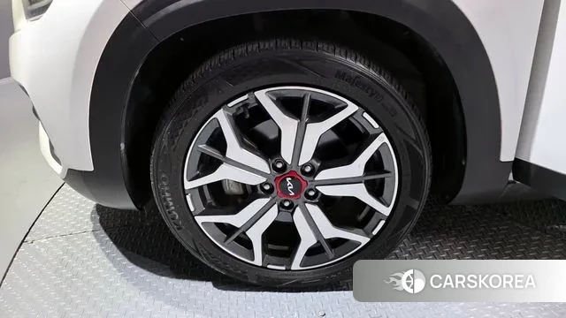 Kia Seltos id 3529541 из Кореи 15