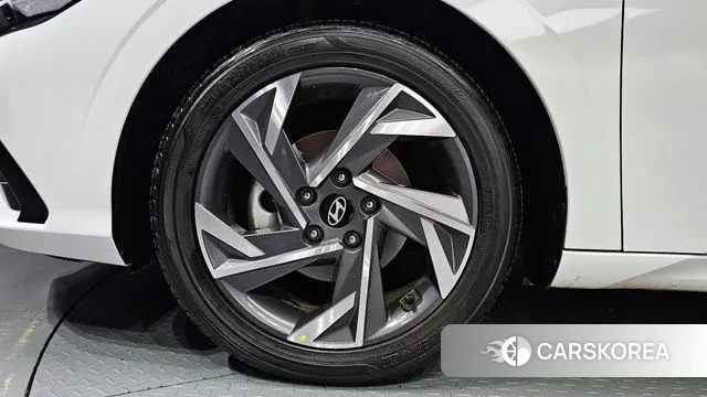 Hyundai The New Avante (CN7) id 3426236 из Кореи 15