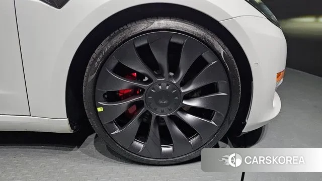 Tesla Model 3 id 2931448 из Кореи 15