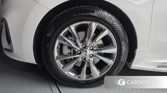 Kia The New Carnival id 3789750 из Кореи 15